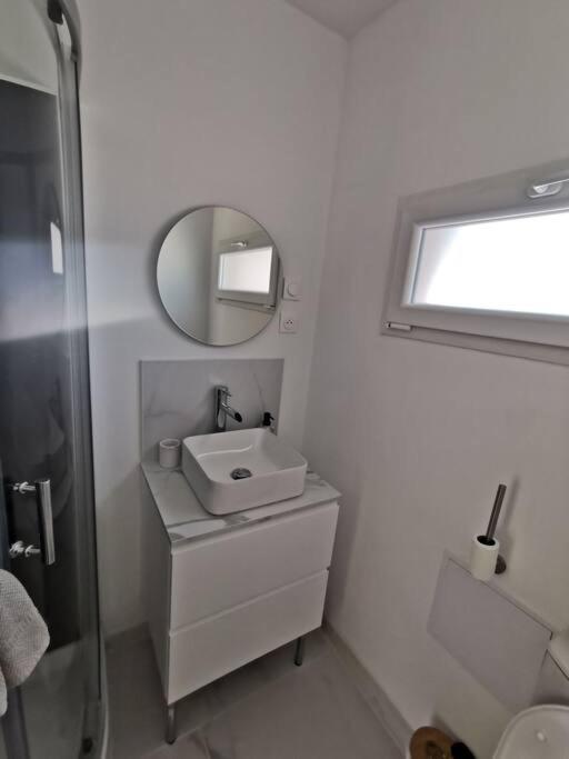 Neuf Proche Camargue Apartment